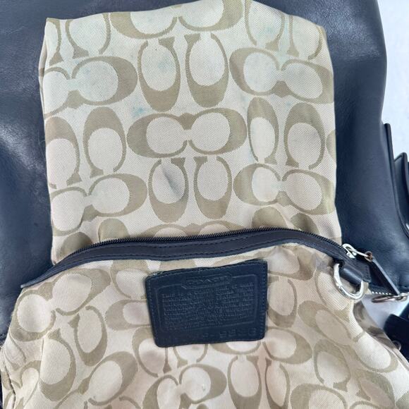 Coach Legacy Slim Duffle 9326 Black Leather Crossbody Shoulder Bag Vintage Y2K - Picture 9 of 16